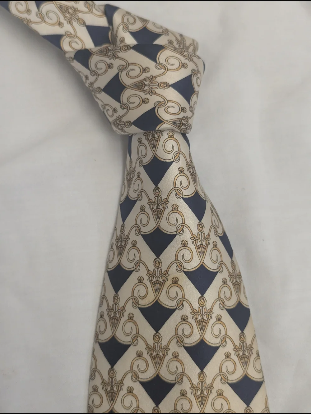 Lanvin Cream and Navy Geometric Scroll Silk Tie